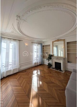 Vente Appartement Élégant 3 pièces entièrement rénové – 57,6 m² – 3? et dernier étage – Calme absolu Paris 17
