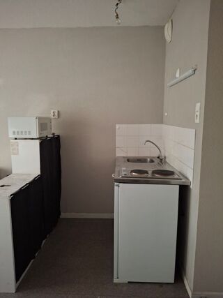  Appartement à louer 1 pièce 21 m²