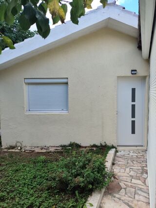  Appartement à louer 1 pièce 15 m²