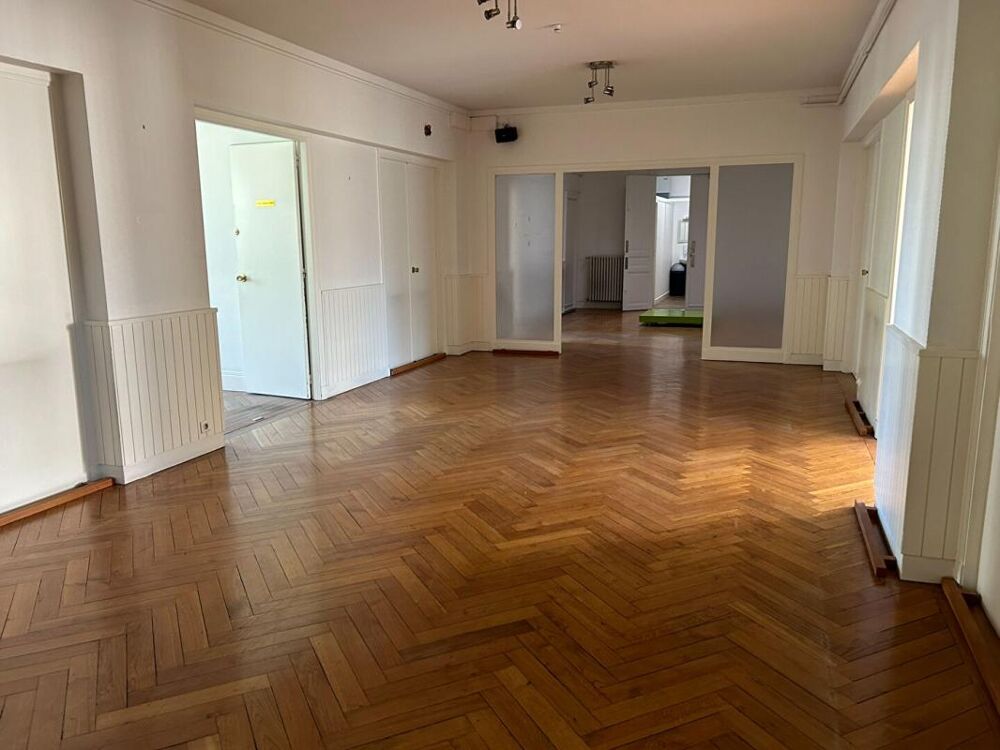 Appartement 8 pièces 305 m² · à Clermont Ferrand · 305 m² · 690 000 €