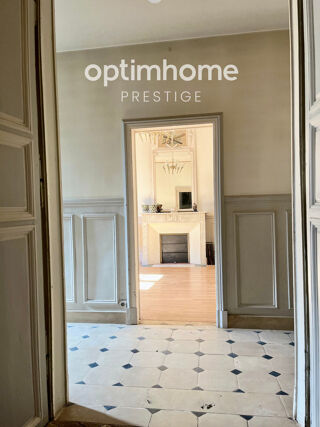  Maison à vendre 8 pièces 323 m²
