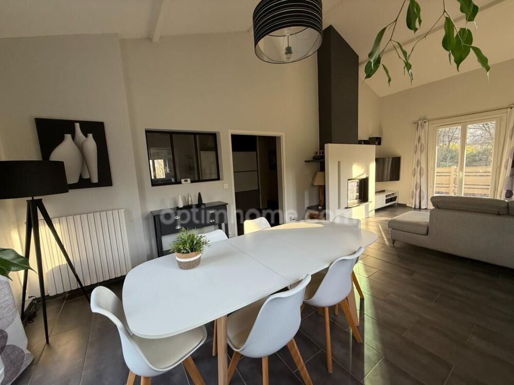Maison familiale 145 m²  Piscine  2 200 m² de terrain  20 min Toulouse