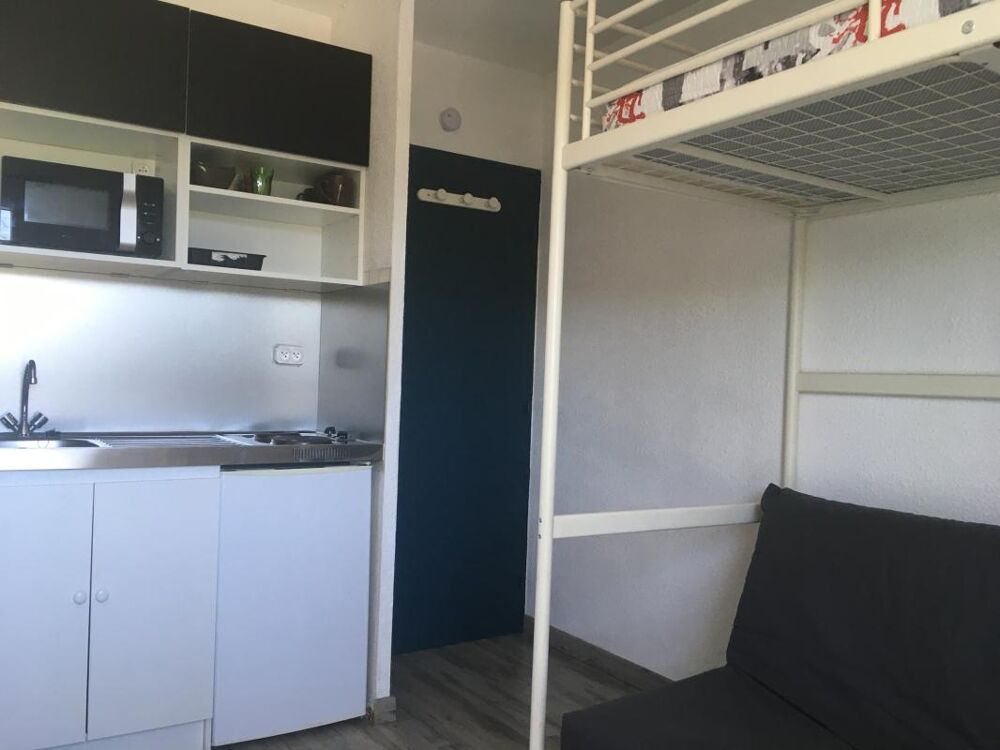 Vente Appartement Studio loué + parking sous-sol – 55 000 € Tours