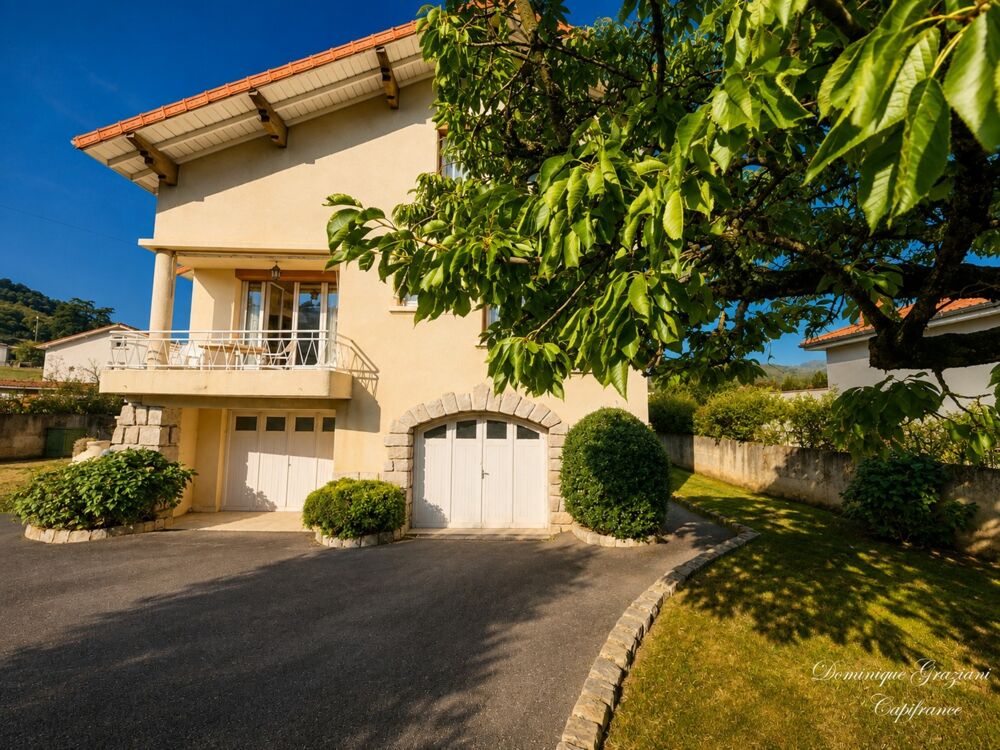Vente Maison MAISON AUREC SUR LOIRE ,3 CHAMBRES,10MN Centre bourg Aurec sur Loire ,terrain plat et piscinable 935M2 Aurec sur loire