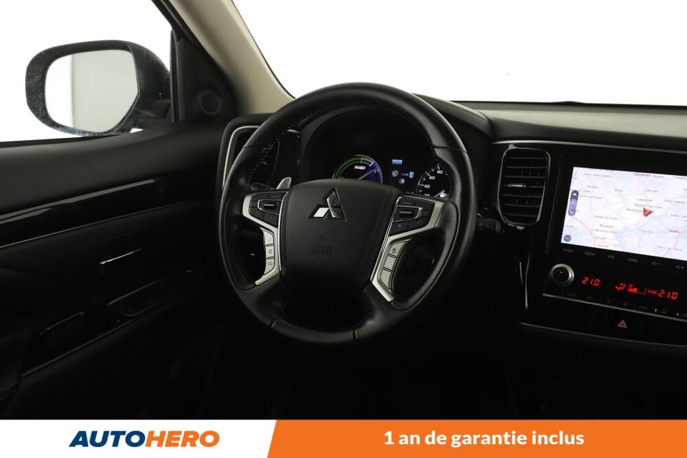 Outlander PHEV Twin Motor Intense 4WD 224 ch 2020 occasion 92130 Issy-les-Moulineaux