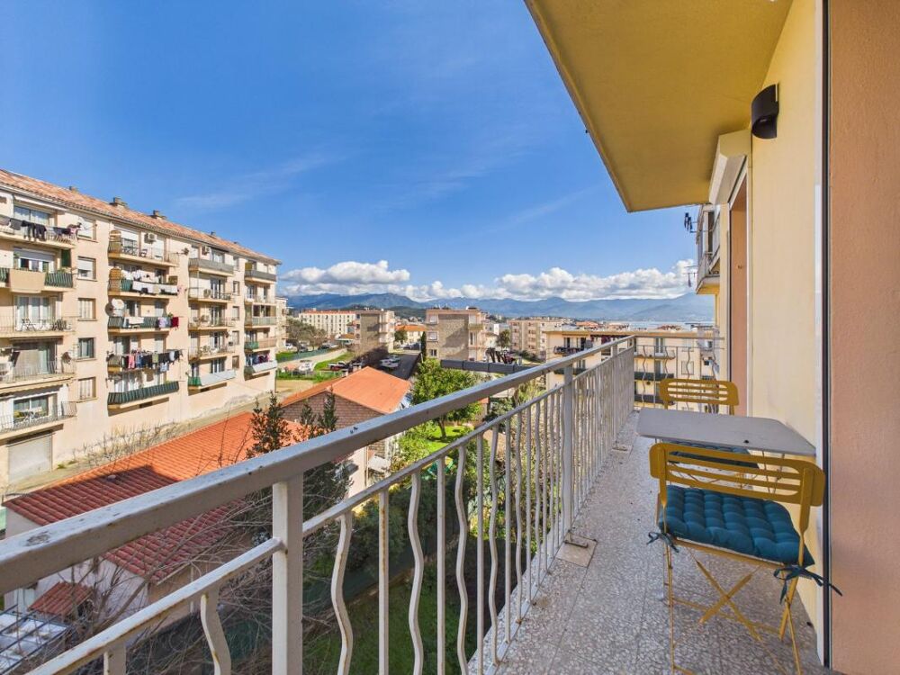 Appartement 2 pièces 33 m² · à Ajaccio · 33 m² · 174 000 €