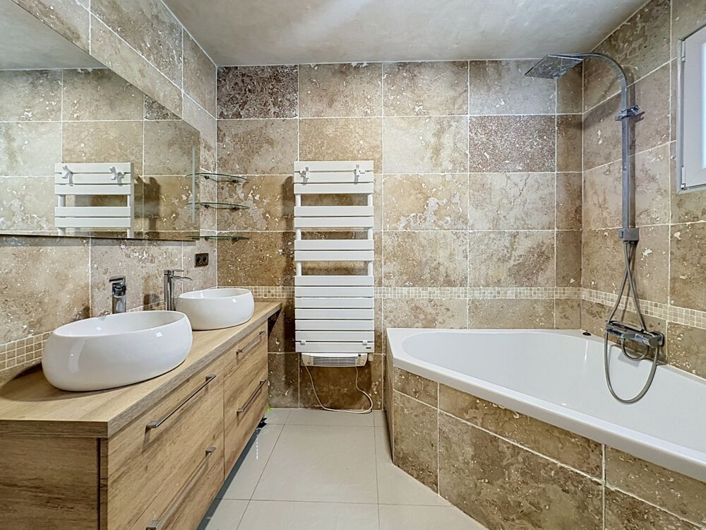 Location Maison Maison mitoyenne meublée à louer 6 pièces BOULAY MOSELLE (57), 4 chambres , jardin Boulay moselle