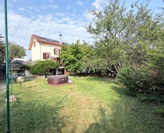  Maison à vendre 9 pièces 238 m²
