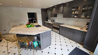  Maison  vendre 8 pices 198 m