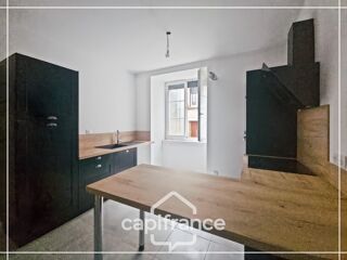  Immeuble à vendre 10 pièces 172 m²