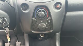 108 1.0 VTi 72 Access 2018 occasion 59150 Wattrelos