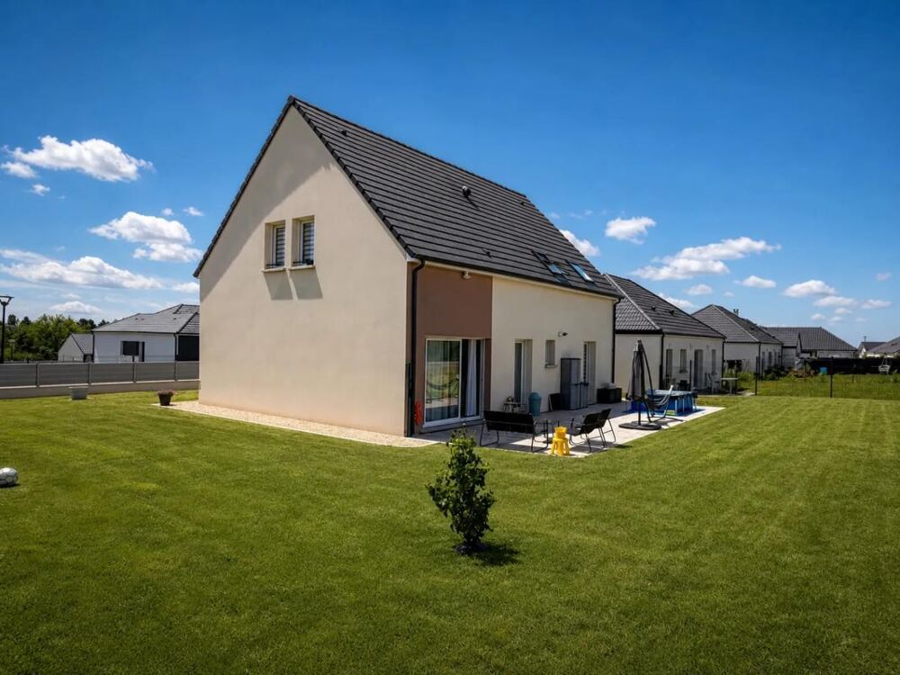 Vente Maison Maison de 6 pièces de 152 m² à Bourges Bourges