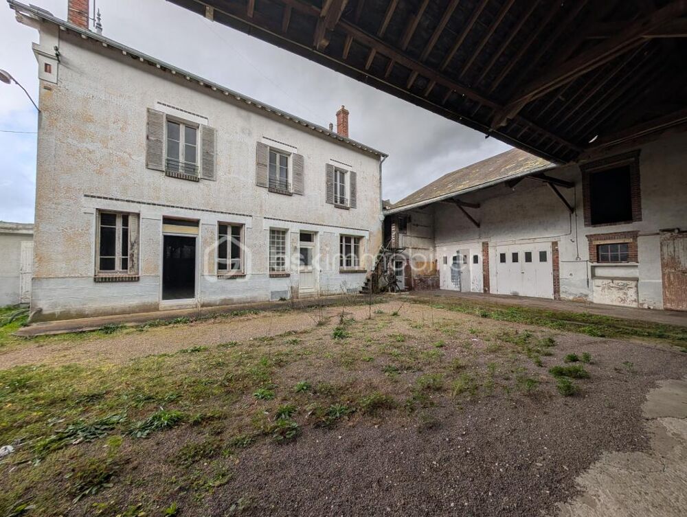 Maison de Maître  Charme & Potentiel Exceptionnel à Triguères