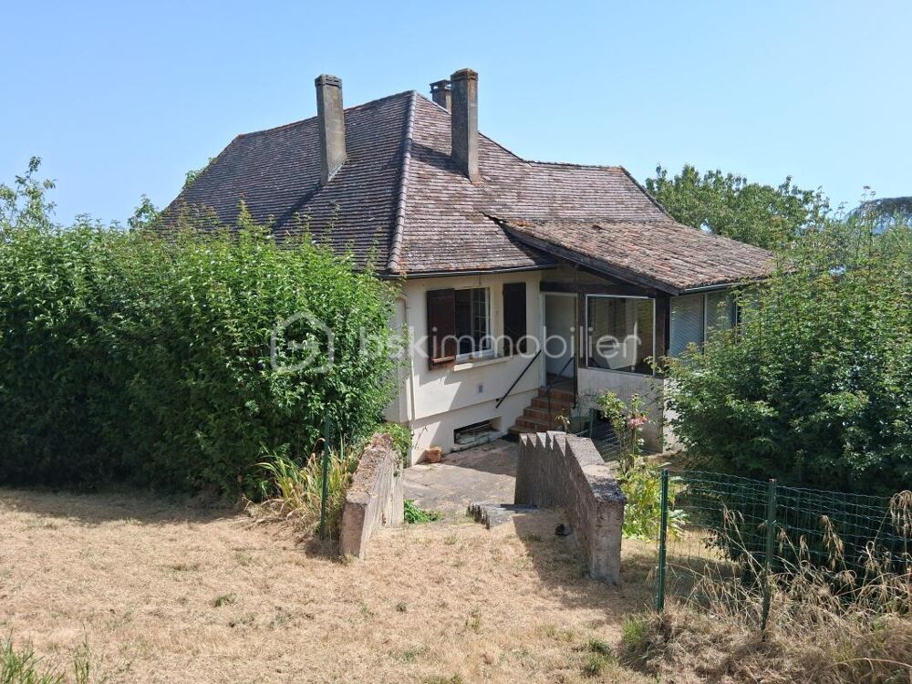 A SAISIR Maison familiale de 150 m² avec dépendances  Terrain arboré de 2 733 m²  Tombeboeuf