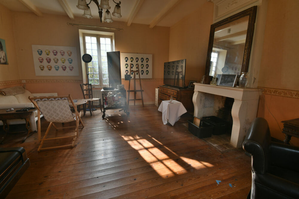 Maison à vendre 6 pièces THAIRE (17)