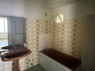  Appartement à louer 2 pièces 46 m²