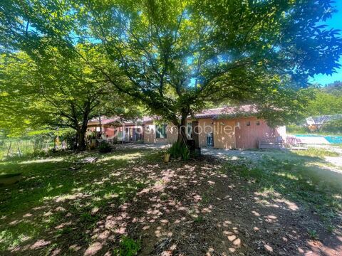   Maison de plain-pied avec terrain plat et arboré de 5 587 m² Maison - 5 pièce(s) - 126 m²