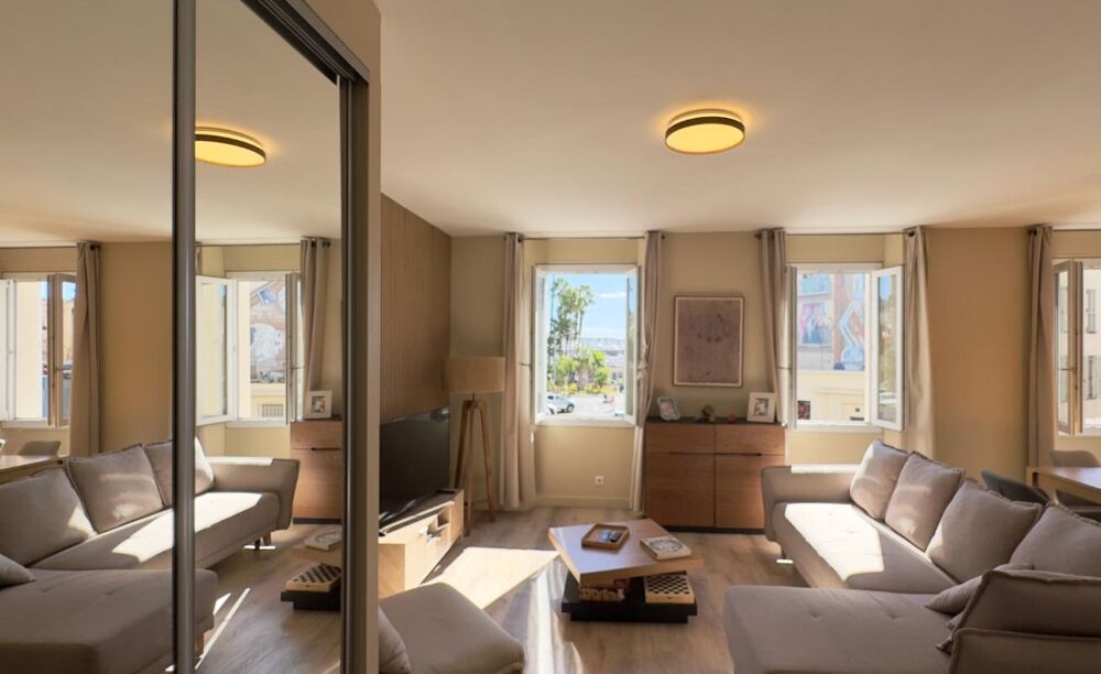 Appartement vue mer et port 2 pièces transformable en 3 pièces