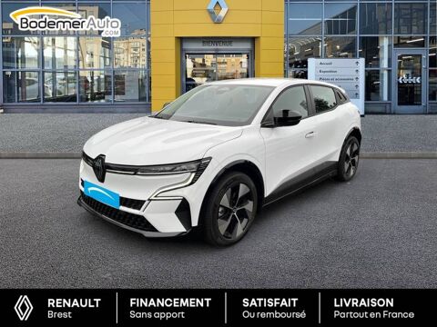Renault Mégane E-Tech 130 ch autonomie urbaine AC7 Equilibre 2024 occasion Brest 29200