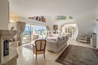  Villa à vendre 9 pièces 312 m²