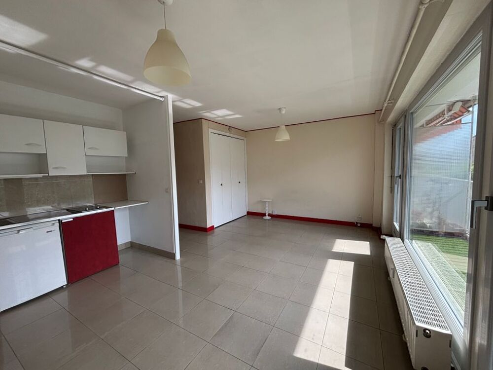 Location Appartement Studio de 28m2 à louer sur Reims Reims