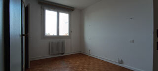  Appartement � vendre 4 pi�ces 79 m�