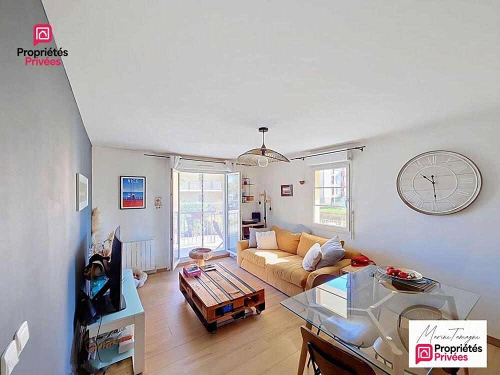 VERBERIE CENTRE 61 m² + BALCON 12 m² + 2 PARKINGS 158 500