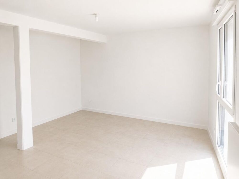 Location Appartement T1 avec parking  à TOULOUSE Toulouse