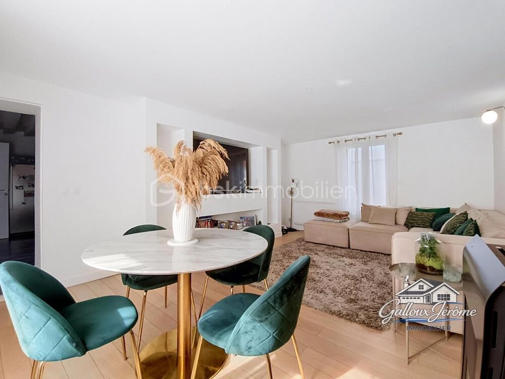 Maison sur la commune de Moussy le Vieux