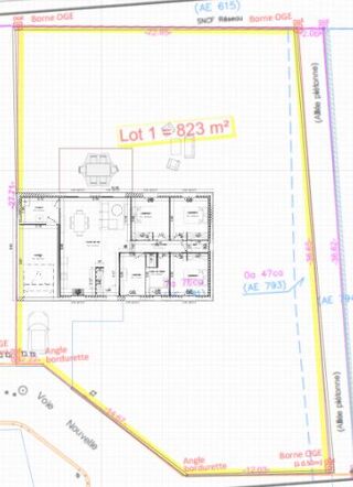  Terrain à vendre 823 m²