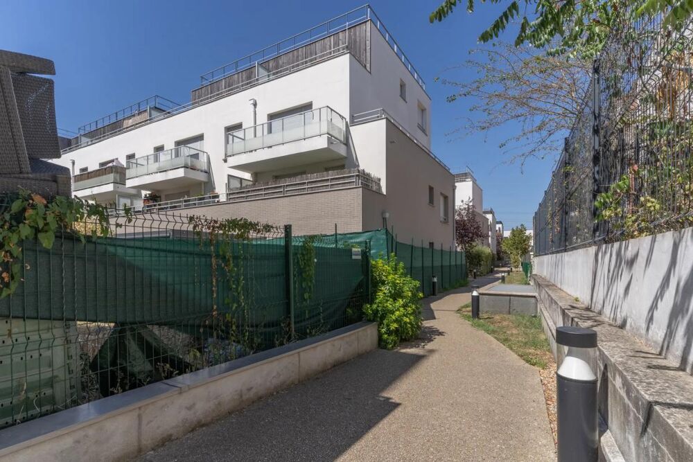 Vente Appartement Appartement 4 pièces - 80 m2 - Éragny Eragny