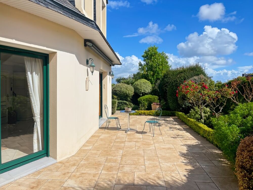 A vendre - Maison 7 pièces (160 m²) lumineuse à PLOUGASTEL DAOULAS 29470