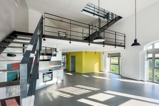  Loft  vendre 5 pices 180 m