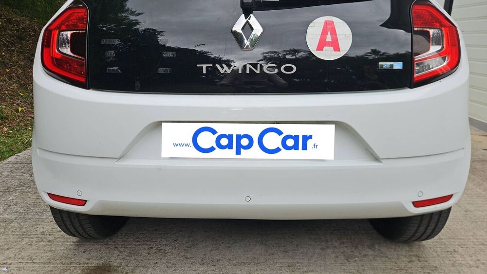 Twingo E-Tech 81 22 kWh Equilibre 2022 occasion 97419 La Possession