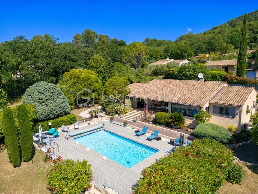 Cadre de vie privilégié pour cette villa avec piscine et studio indépendant