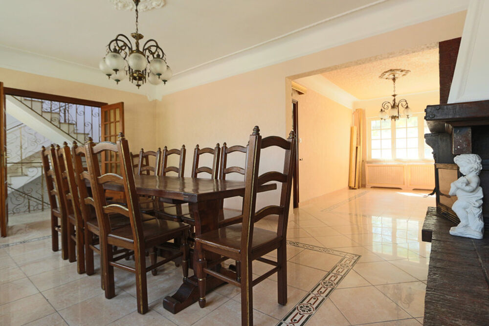 Maison de caractère  223 m² habitables  Terrasse 60 m² et double garage