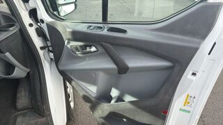 Transit Custom VU 2.0 TDCi 130 L2H1 Trend Business 2017 occasion 34490 Lignan Sur Orb