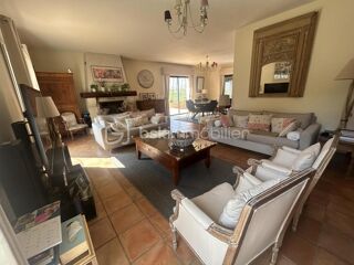  Maison à vendre 6 pièces 184 m²