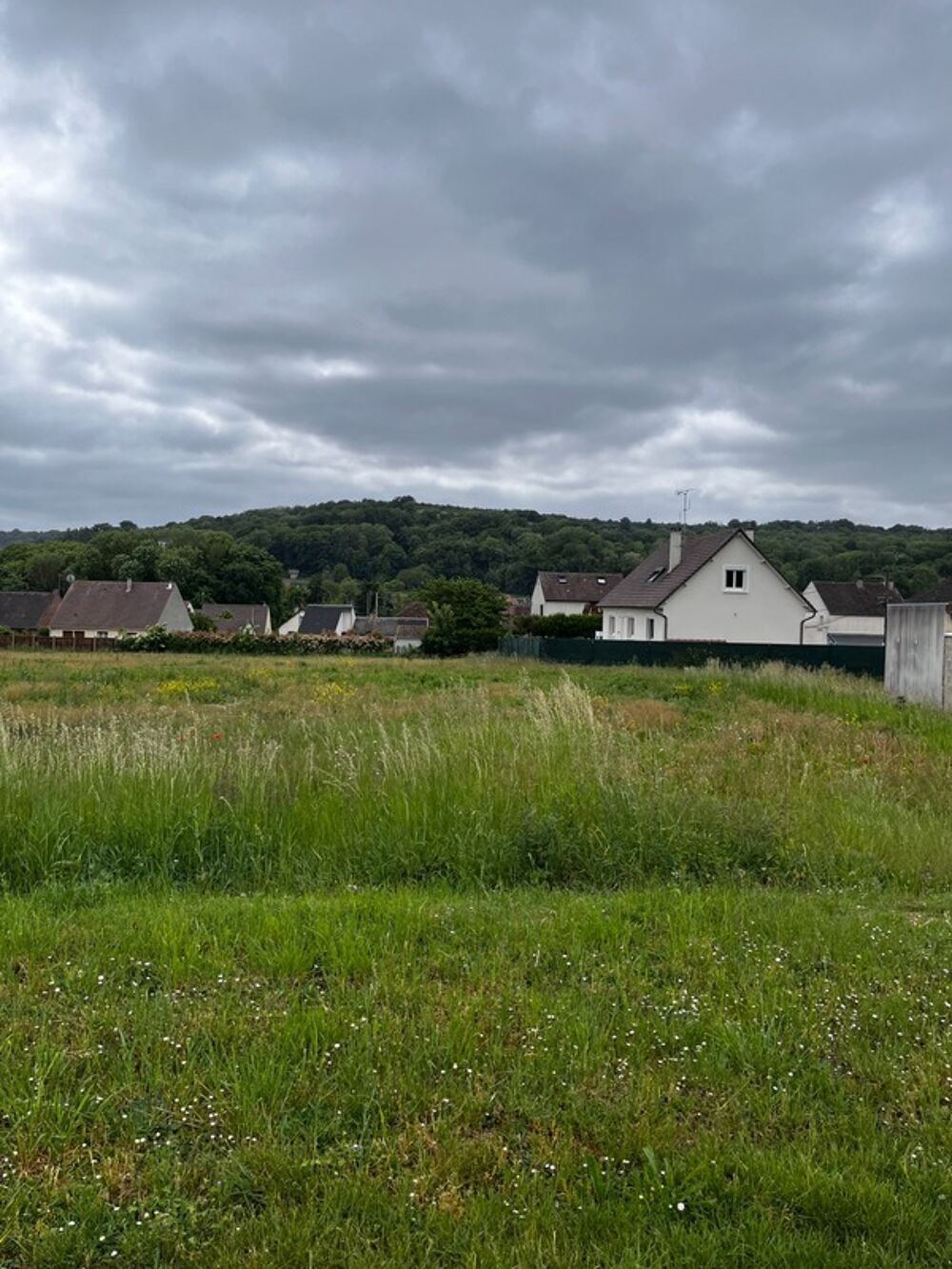 Vente Terrain RARE SUR LE SECTEUR – Terrain à bâtir de 375 m² à Nointel (60) Nointel
