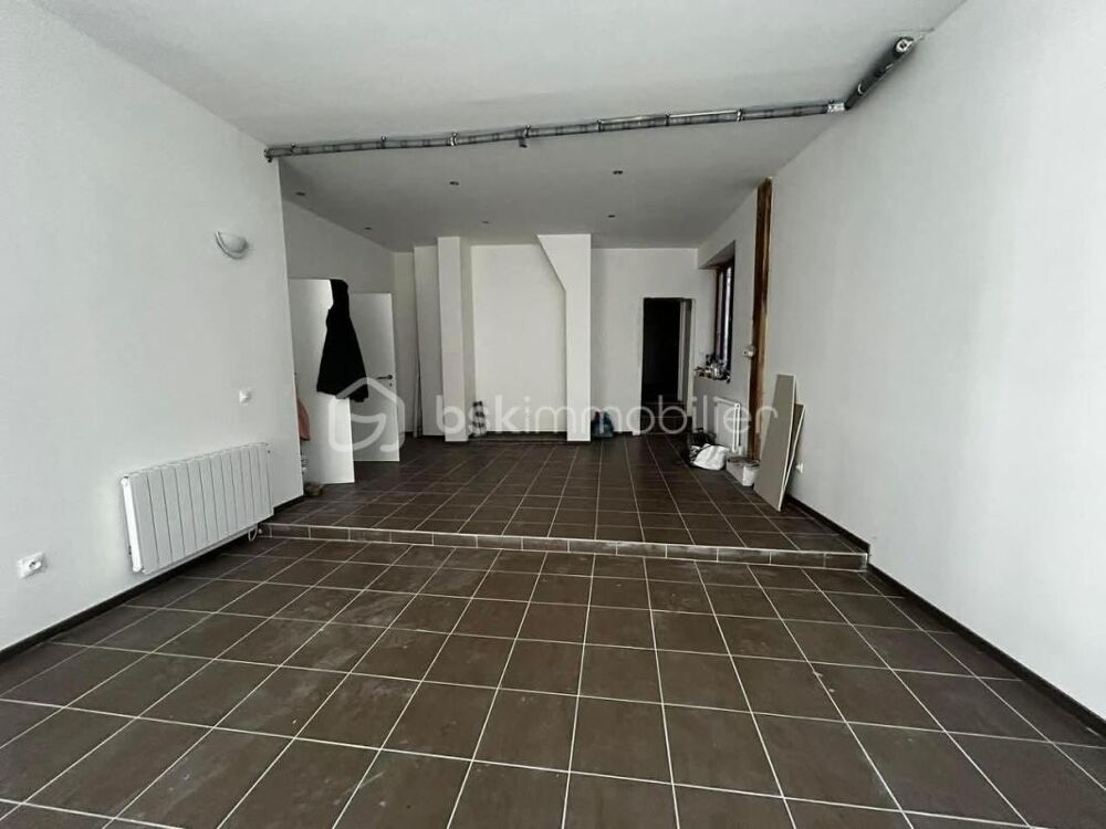Vente Immeuble Immeuble de rapport à vendre à Joigny – Centre historique – 3 lots – Rentabilité attractive Joigny