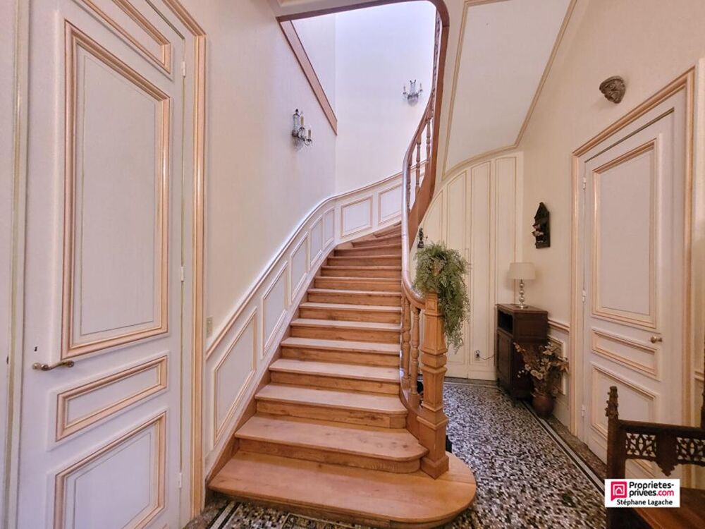 Vente Propriété/Château Demeure de prestige Bethune 12 pièce(s) 360 m2 avec terrain de 1.300m² Bethune