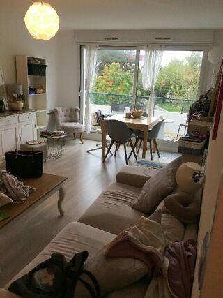  Appartement à louer 3 pièces 67 m²