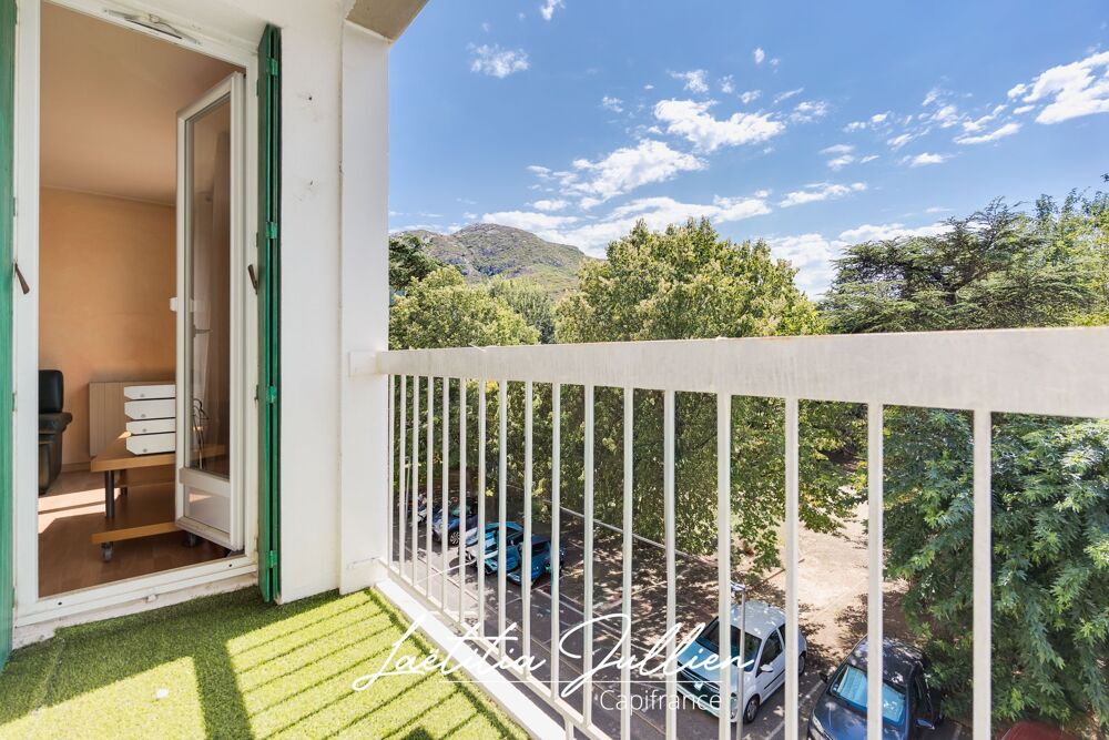 Vente Appartement En exclusivité par Laëtitia JULLIEN – Marseille 10ème – Les Collines – T4 traversant de 83,83 m² avec balcon et loggia au pied d Marseille 10