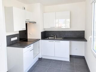  Appartement à louer 3 pièces 59 m²