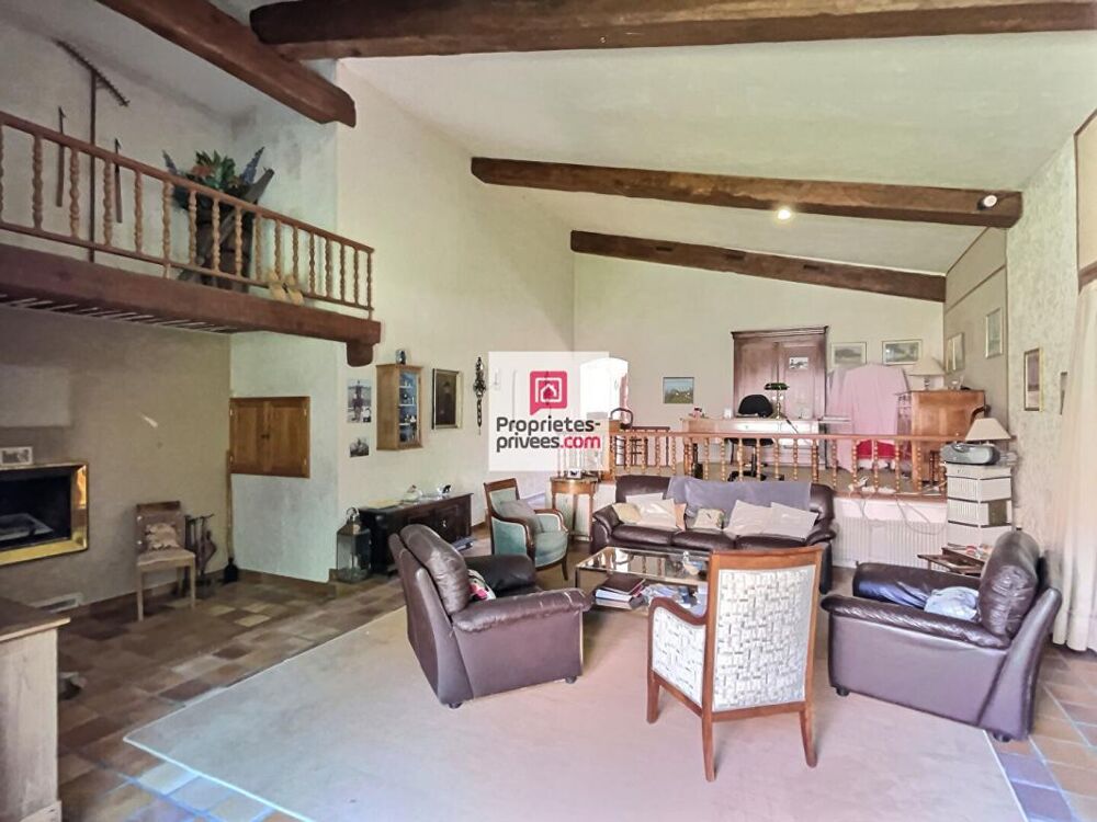 Vente Maison Maison de type 5 - Piscine + Dépendance Draguignan