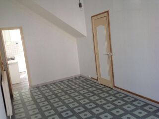  Appartement à louer 1 pièce 32 m²