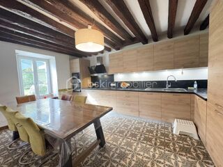  Propri�t�/ch�teau � vendre 7 pi�ces 196 m�