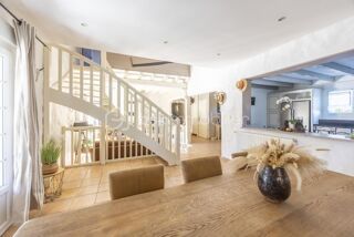  Maison � vendre 9 pi�ces 250 m�