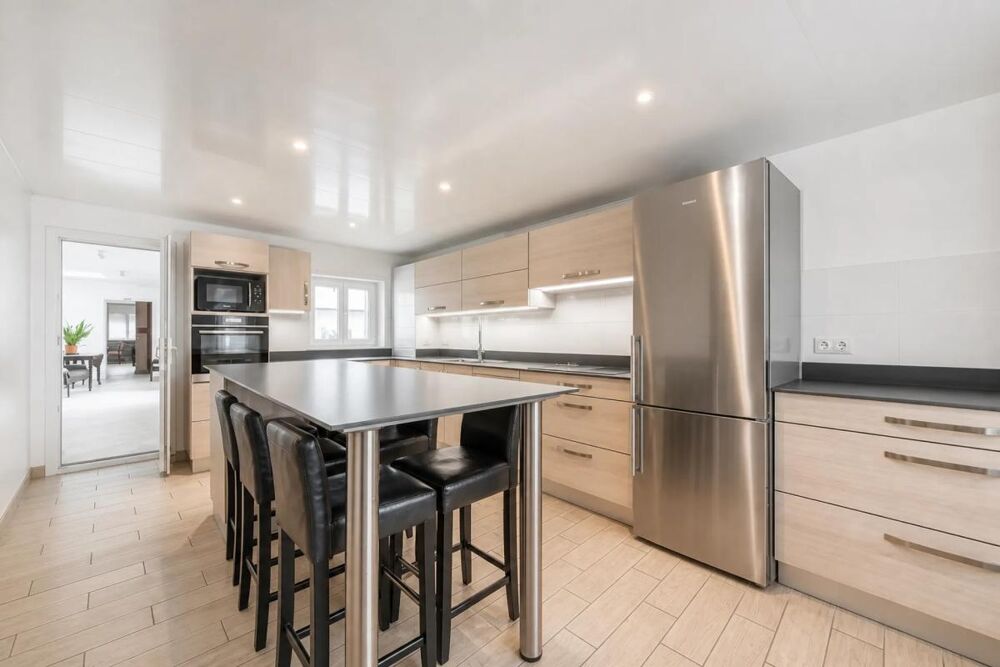 Maison de 11 pièces de 308 m² à Mitry-Mory