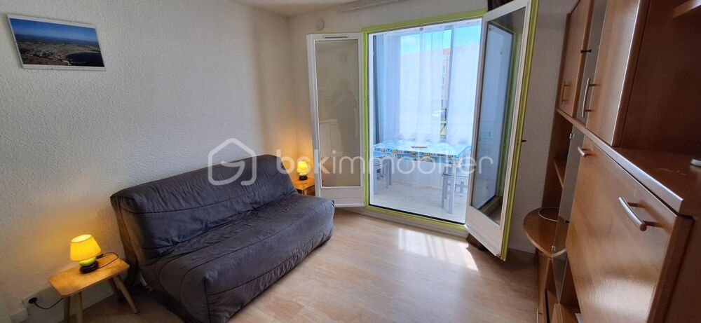 Studio lumineux avec vue dégagée